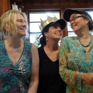 Pat Rockwell, Liz McFarlane Mansfield, and Lauren the day after the wedding